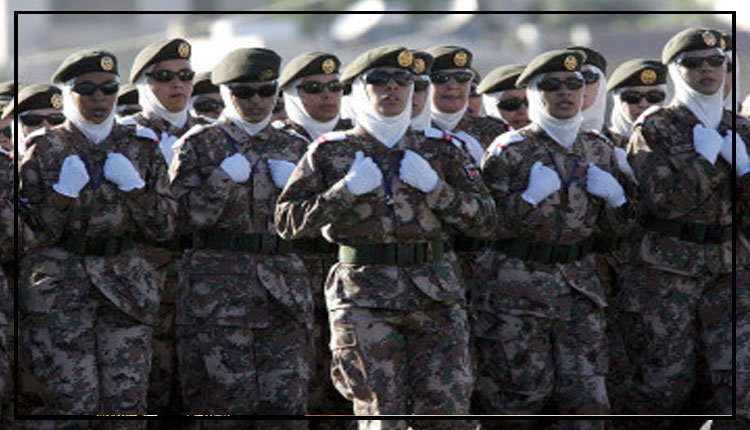 سعودی عرب میں خواتین کی پہلی بار فوجی پریڈ میں شرکت