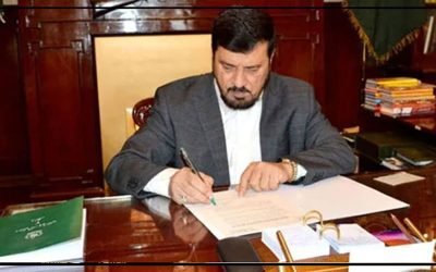 سپریم کورٹ فیصلے پر مِن وعن عملدرآمد یقینی بنائیں گے، گورنر کے پی