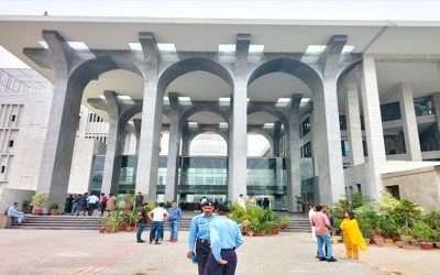 اسلام آباد ہائیکورٹ ، درآمد شدہ پرانے آٹو پارٹس کے کنٹینرز چھوڑنے کا حکم