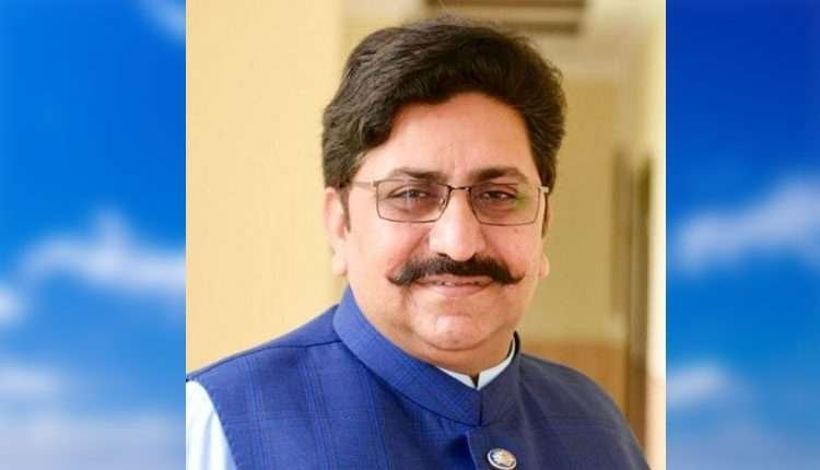 طوطے اور عمران خان..تحریرمظہربرلاس