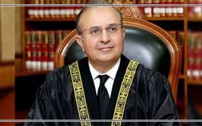 ملٹری کے خلاف سماعت ،سپریم کورٹ کا لارجر بنچ ایک بار پھر ٹوٹ گیا