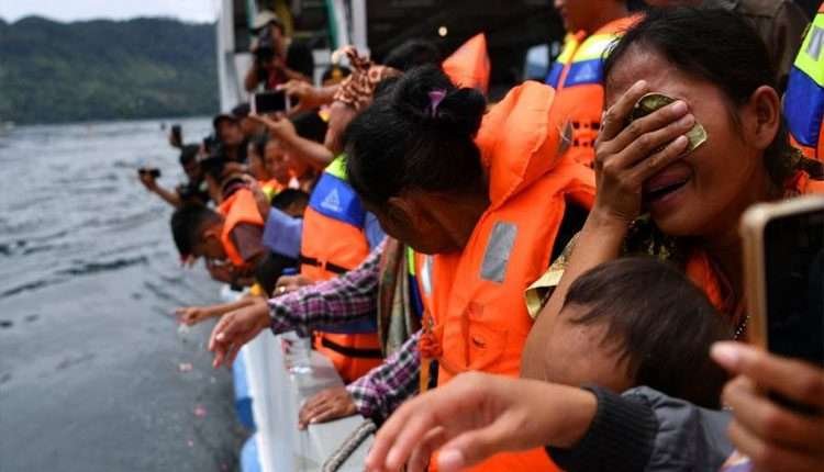 انڈونیشیا ، کشتی ڈوب گئی  15 افراد ہلاک