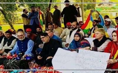 لاپتہ افراد کی بازیابی کیلئے بی این پی کا پارلیمنٹ کے سامنے احتجاجی دھرنا