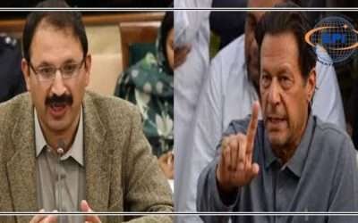 عمران خان کی جنید اکبر کو پی اے سی کی چیئرمین شپ چھوڑنے کی ہدایت