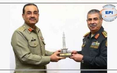 فیلڈ مارشل سید عاصم منیر کی آذربائیجان کے وزیرِ دفاع سے ملاقات