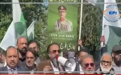 دی ہیگ :پاکستانی کمیونٹی کا بھارتی سفارتخانے کے سامنے مظاہرہ،شدید نعرے بازی کی گئی