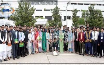اٹھارویں یوتھ پارلیمینٹیریز کے ارکان کا پارلیمنٹ آف پاکستان کا دورہ