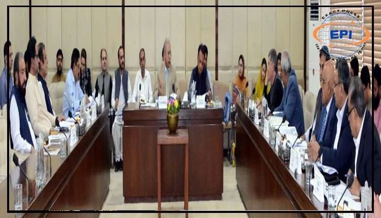 آئی پی پیز، گردشی قرض، لوڈشیڈنگ اور توانائی کے شعبے میں بے ضابطگیوں کاانکشاف