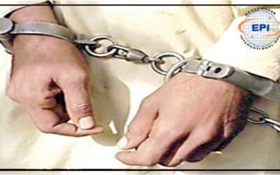 کراچی: قرضوں کے بوجھ نے باپ کو جلاد بنا دیا 2 بچیوں کے گلے کاٹ ڈالے ،گرفتار