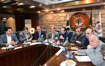 وزیراعظم کے اعلان کے بعدپاکستان میں اب بھی خطے میں سب سے زیادہ مہنگی بجلی