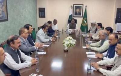 حکومت اور پی ٹی آئی مذاکرات شروع، عمران خان سے ملاقات ہمارا پہلا مطالبہ ہوگا: سلمان اکرم راجہ