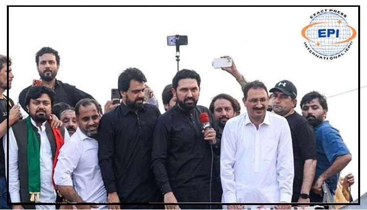 پی ٹی آئی کا لانگ مارچ چارسدہ پہنچ گیا